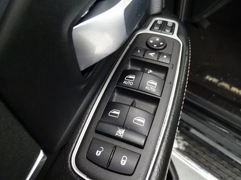 Certified 2024 RAM 2500 Big Horn w/ Bed Utility Group image 10