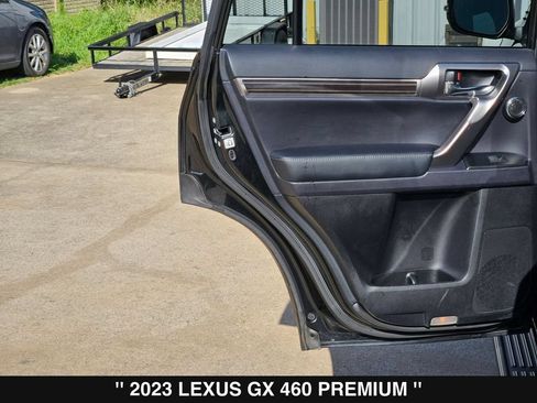 Used 2023 Lexus GX 460 Premium AWD/4WD image 19