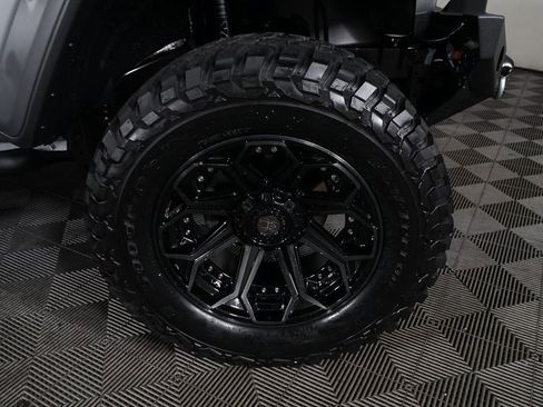 New 2024 Jeep Wrangler Unlimited Sport image 10