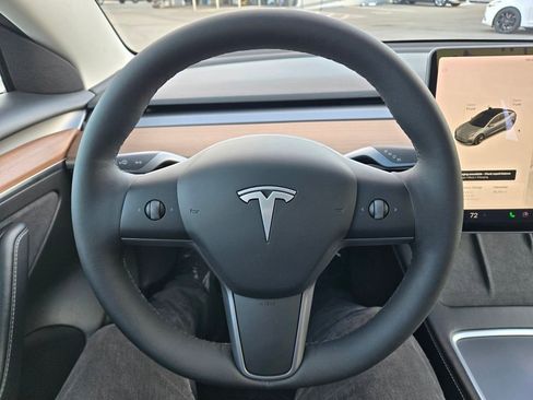 Used 2021 Tesla Model 3 Standard Range Plus image 24