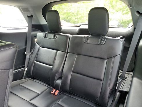 Used 2021 Ford Explorer Limited w/ Hybrid Equipment Group 310A AWD/4WD image 30