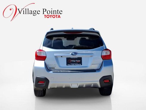Used 2016 Subaru Crosstrek 2.0i Limited AWD/4WD image 5
