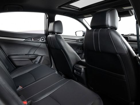 Used 2018 Honda Civic Sport Touring image 21