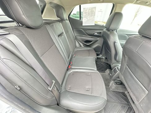 Used 2022 Buick Encore Preferred w/ Safety Package image 26