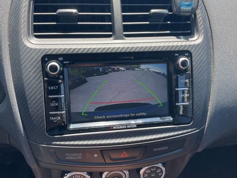 Used 2017 Mitsubishi Outlander Sport LE AWD/4WD image 10