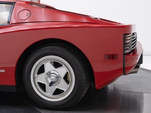 Used 1987 Ferrari Testarossa RWD image 36