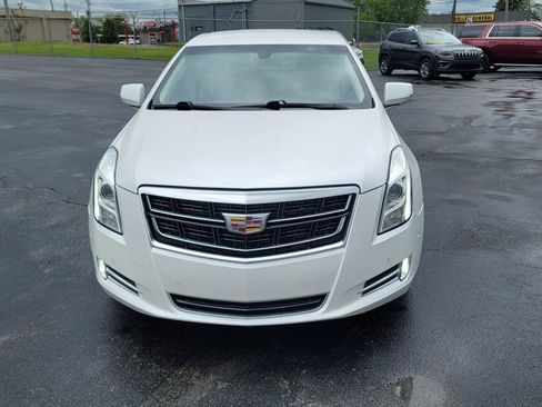 Used 2017 Cadillac XTS Luxury FWD image 4