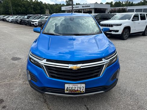 Used 2024 Chevrolet Equinox LT AWD/4WD image 2