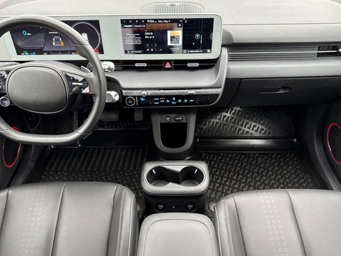 Used 2023 Hyundai Ioniq 5 SEL RWD image 14