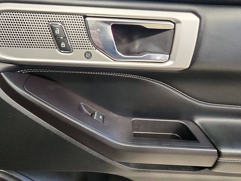 Certified 2020 Ford Explorer ST image 38