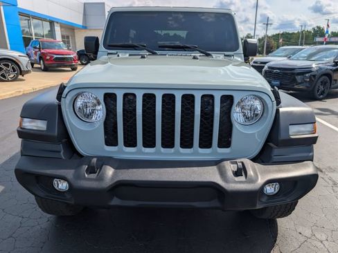 Used 2024 Jeep Wrangler Unlimited Sport AWD/4WD image 8