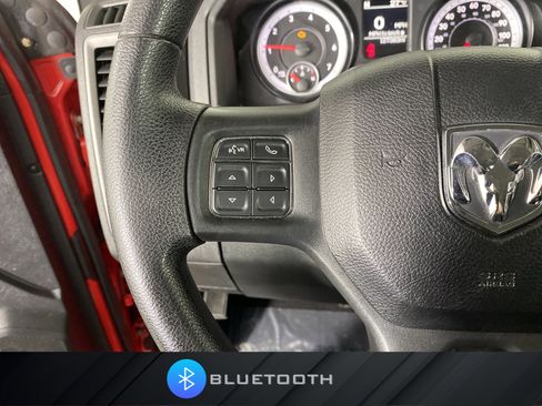 Used 2014 RAM 1500 Express image 17