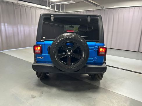 Used 2021 Jeep Wrangler Unlimited Sport AWD/4WD image 6