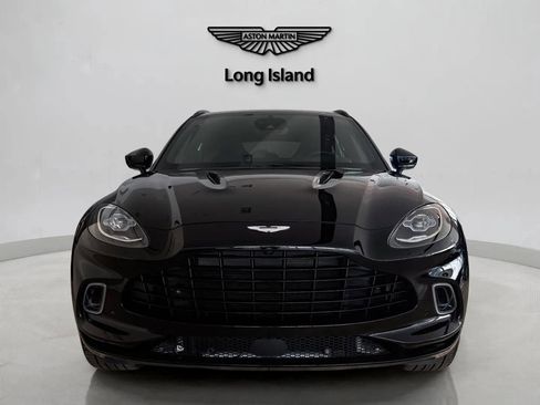 Used 2024 Aston Martin DBX image 2