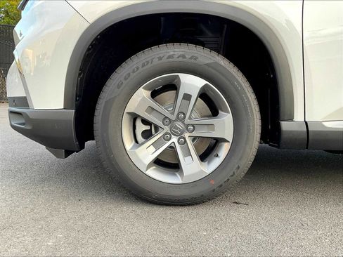 New 2025 Honda Pilot EX-L image 8