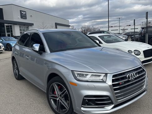 Used 2020 Audi SQ5 Prestige w/ Prestige Package image 3