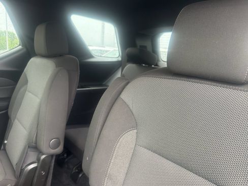 Certified 2023 Chevrolet Traverse LT AWD/4WD image 34