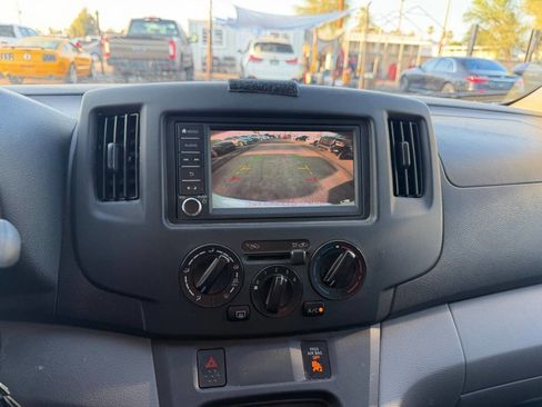 Used 2021 Nissan NV200 SV w/ Sliding Door Glass Package image 16
