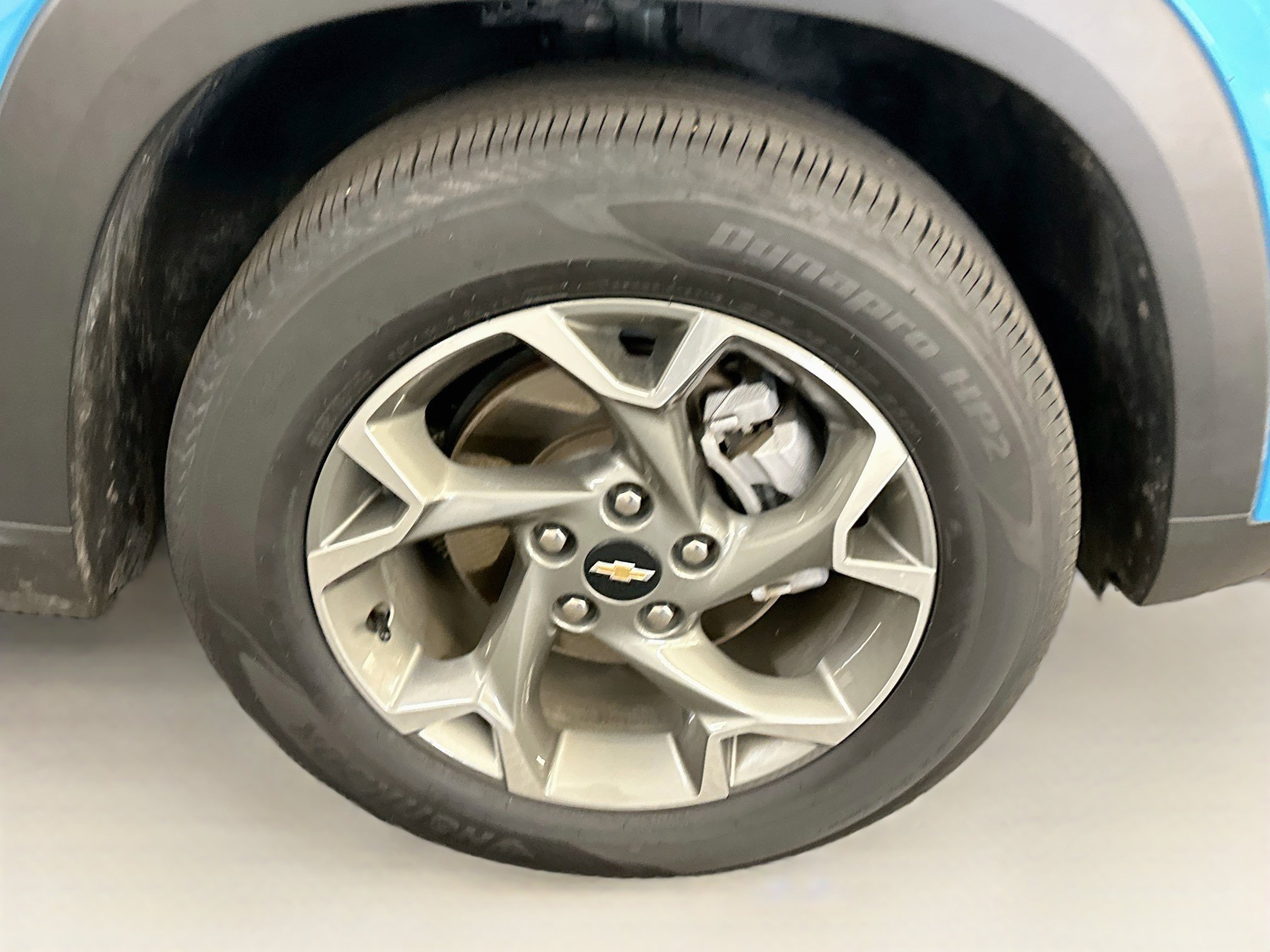 Used 2025 Chevrolet Trax LT FWD image 11