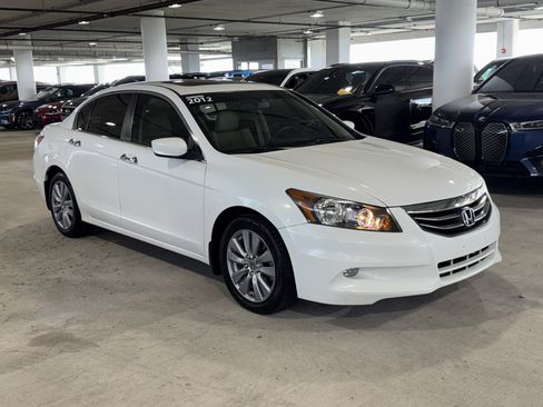 Used 2012 Honda Accord EX-L image 2