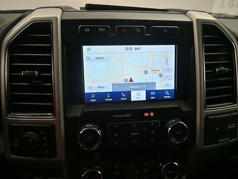 Used 2020 Ford F250 Lariat w/ Lariat Ultimate Package image 30