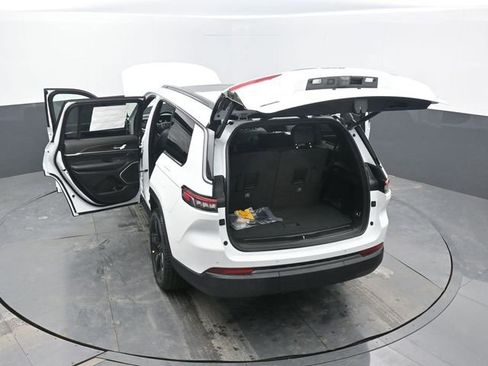 New 2026 Jeep Grand Cherokee L Limited image 71