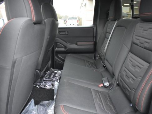 New 2026 Nissan Frontier PRO-4X w/ Pro-4x Convenience Package image 17