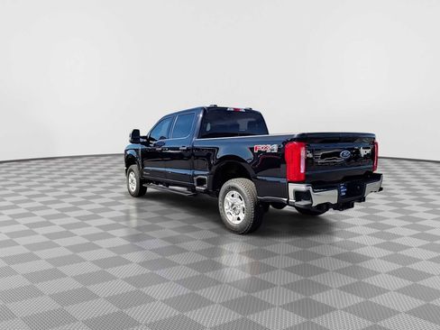 Used 2025 Ford F250 XLT w/ FX4 Off-Road Package image 6
