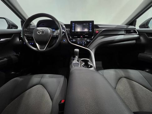 Used 2023 Toyota Camry LE w/ Convenience Package FWD image 14