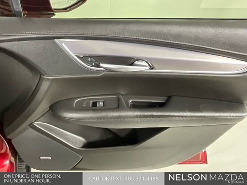 Used 2019 Cadillac XT5 Premium Luxury FWD image 20