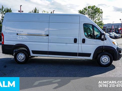 Used 2023 RAM ProMaster 2500 FWD image 9