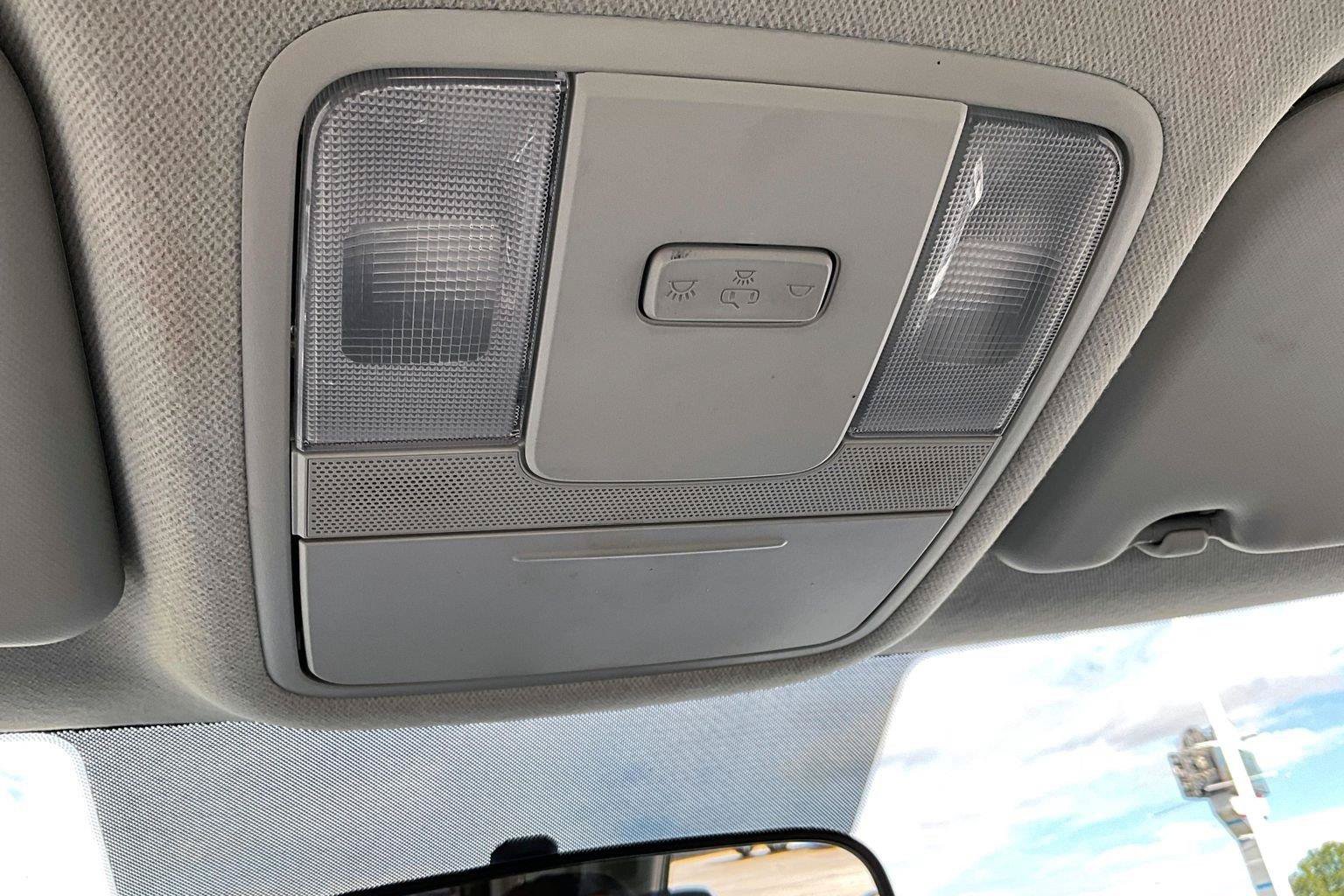 Used 2020 Kia Soul X-Line FWD image 37