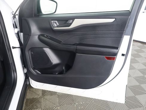 Used 2022 Ford Escape SE w/ Convenience Package image 23