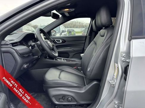 New 2026 Jeep Compass Limited image 3