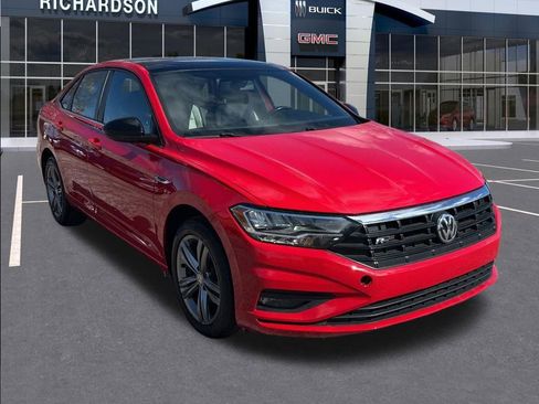 Used 2019 Volkswagen Jetta R-Line w/ R-Line Cold Weather Package image 8