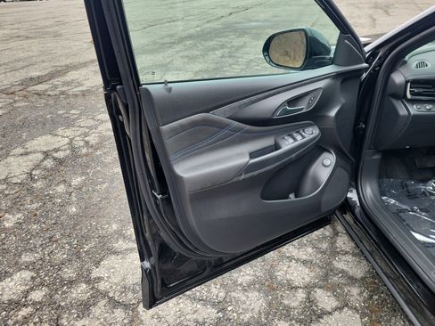 New 2026 Buick Envista Sport Touring image 17