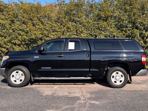 Used 2016 Toyota Tundra SR5 image 4