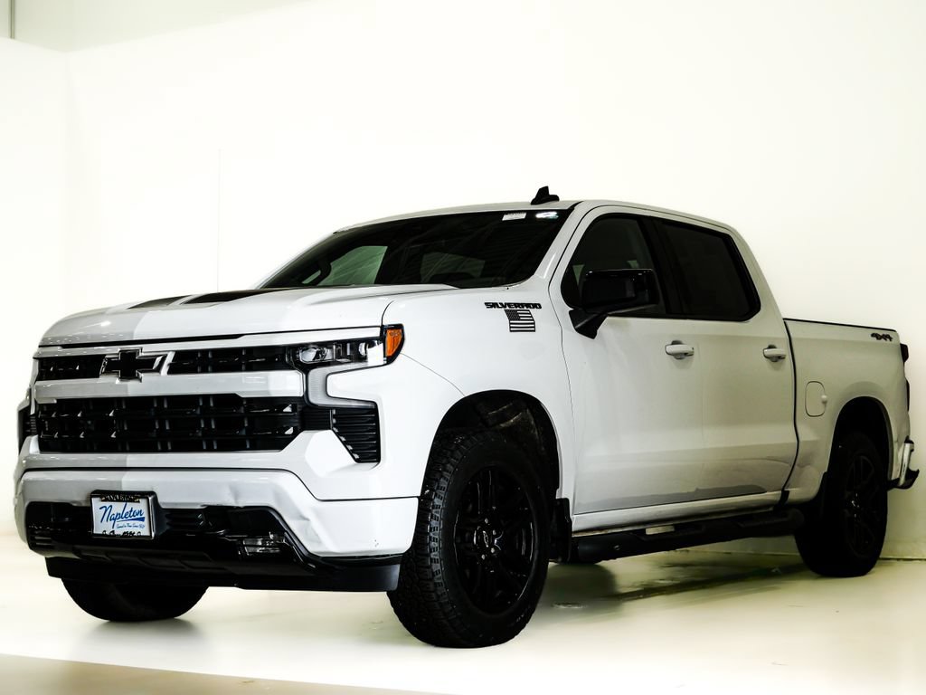 Used 2023 Chevrolet Silverado 1500 RST w/ Rally Edition AWD/4WD image 3