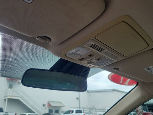 Used 2017 Honda Accord EX image 26