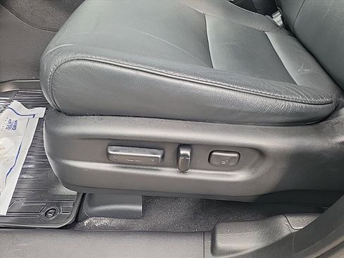 Used 2021 Honda Pilot Special Edition image 16