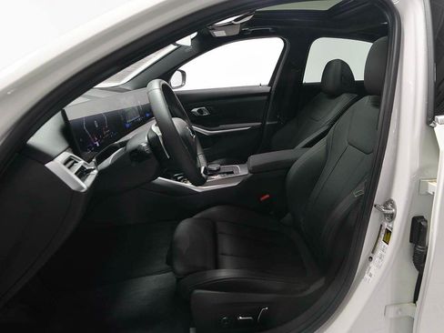 Certified 2025 BMW 330i Sedan w/ Convenience Package RWD image 8