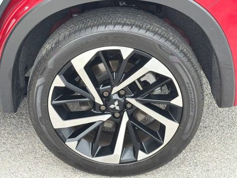 Used 2023 Mitsubishi Outlander SEL FWD image 14