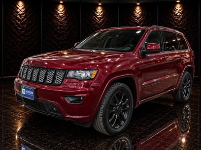 Used 2018 Jeep Grand Cherokee Altitude
