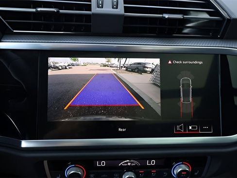 Used 2025 Audi Q3 2.0T Premium w/ Convenience Package image 20