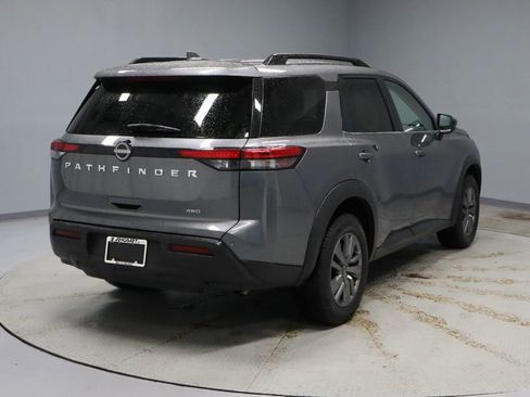 Certified 2025 Nissan Pathfinder SV AWD/4WD image 11