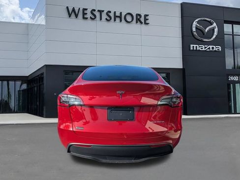 Used 2023 Tesla Model Y Long Range AWD/4WD image 3