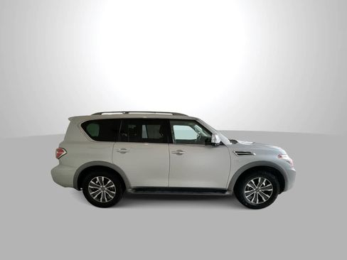 Used 2018 Nissan Armada SL w/ Moonroof Package AWD/4WD image 9