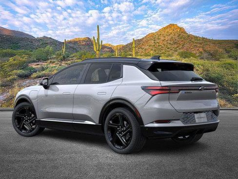 New 2026 Chevrolet Equinox EV RS image 4