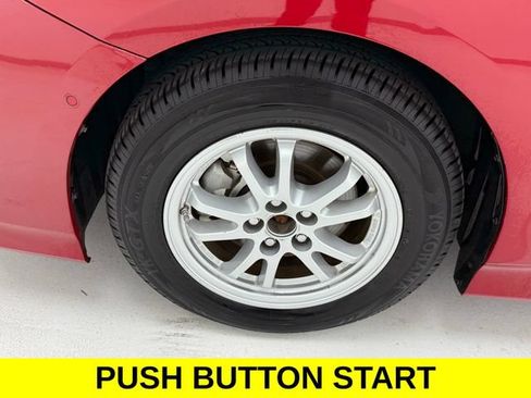 Used 2021 Toyota Prius Prime Limited FWD image 7