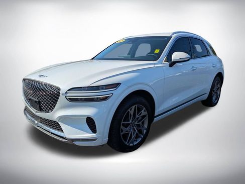 Used 2025 Genesis GV70 2.5T AWD/4WD image 8